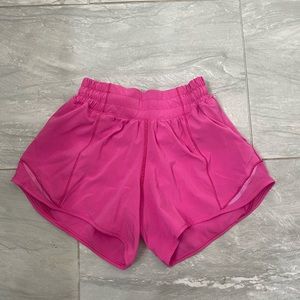 Lululemon Hotty Hot LR Short 4” Lined, Sonic Pink